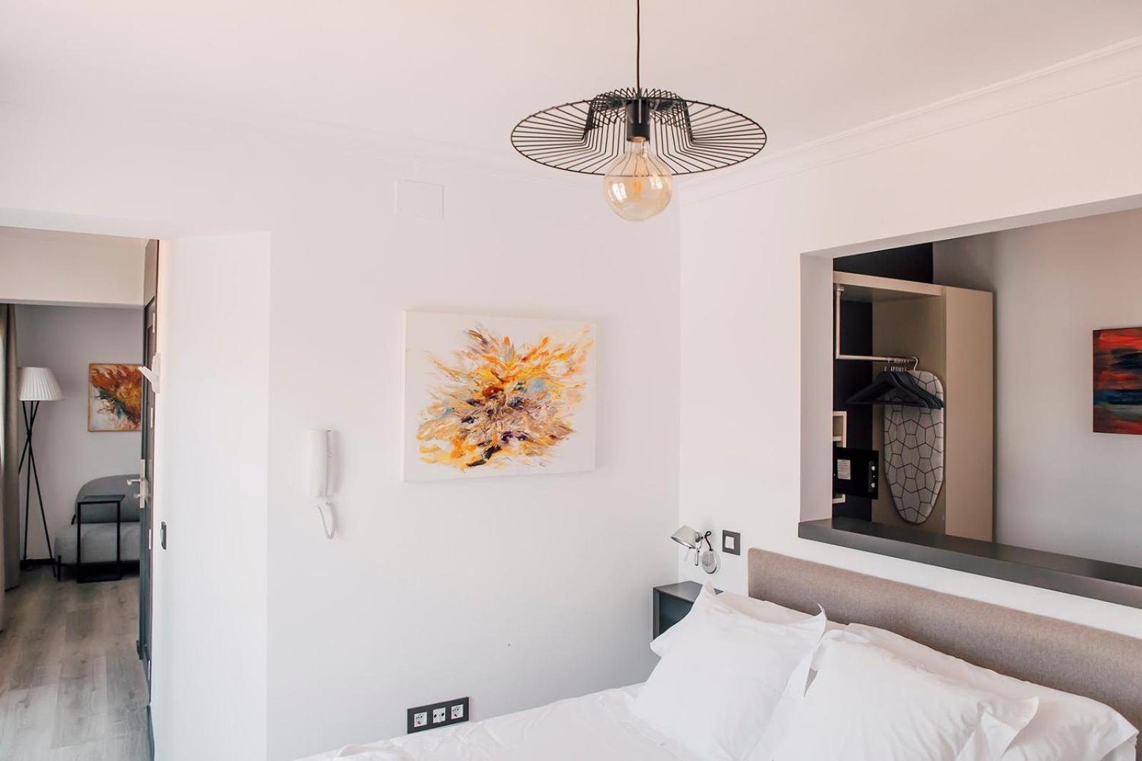Puerta Catedral Holiday Suites Севілья Номер фото