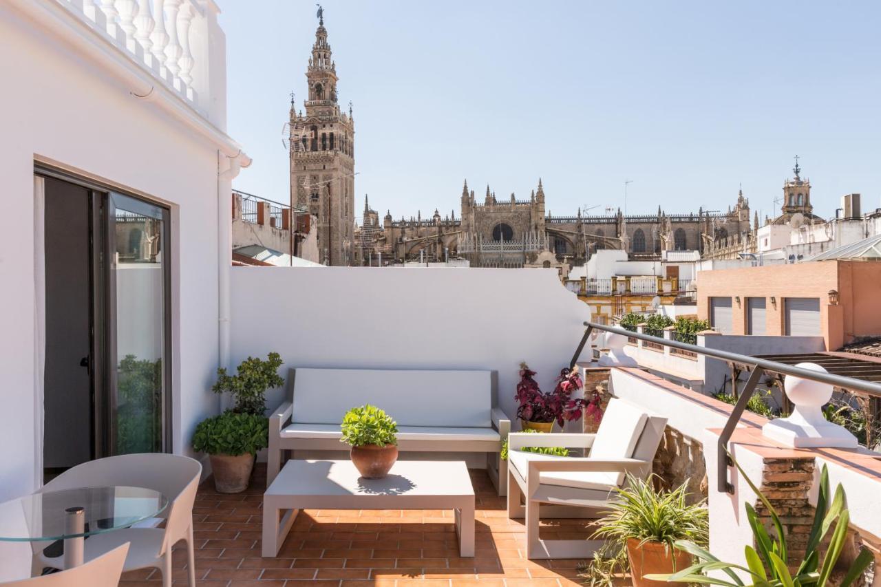 Puerta Catedral Holiday Suites Севілья Екстер'єр фото