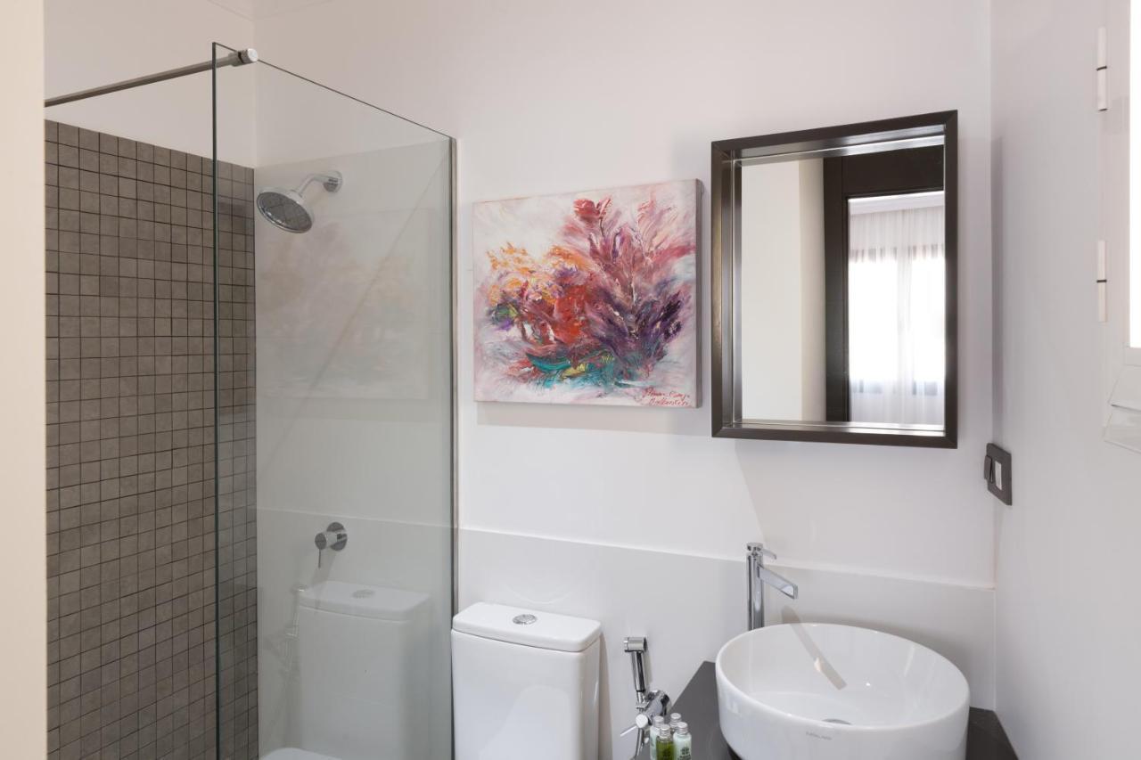 Puerta Catedral Holiday Suites Севілья Екстер'єр фото